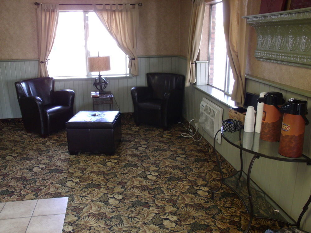 Days Inn By Wyndham Davenport Ia Luaran gambar
