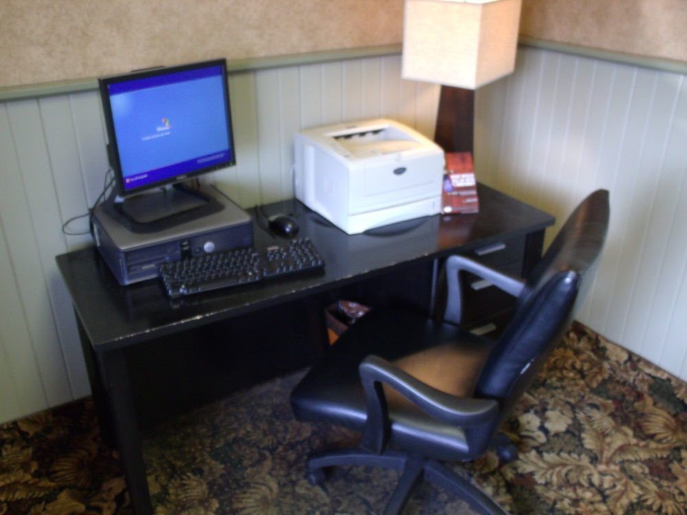 Days Inn By Wyndham Davenport Ia Luaran gambar