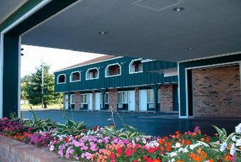 Days Inn By Wyndham Davenport Ia Luaran gambar