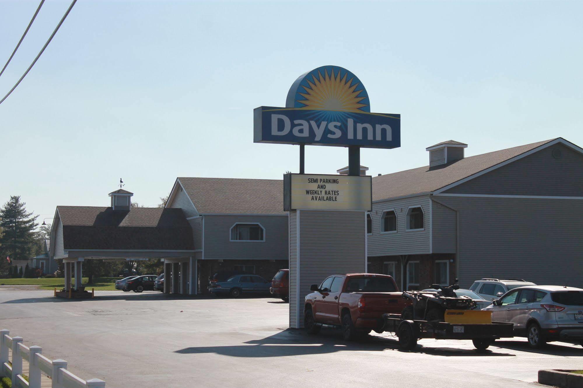 Days Inn By Wyndham Davenport Ia Luaran gambar