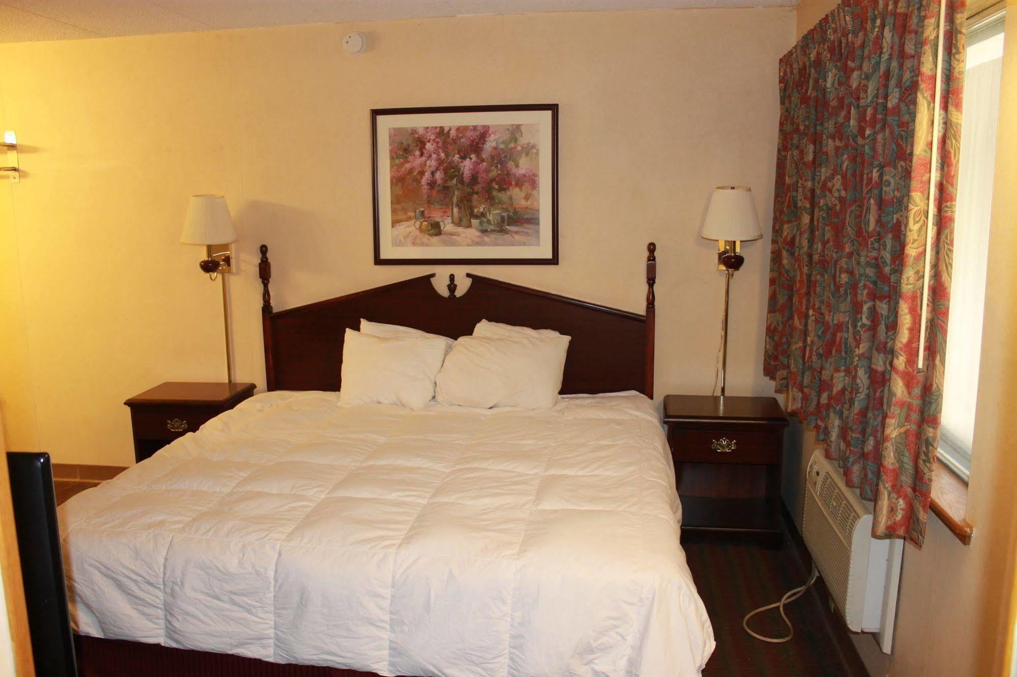 Days Inn By Wyndham Davenport Ia Luaran gambar