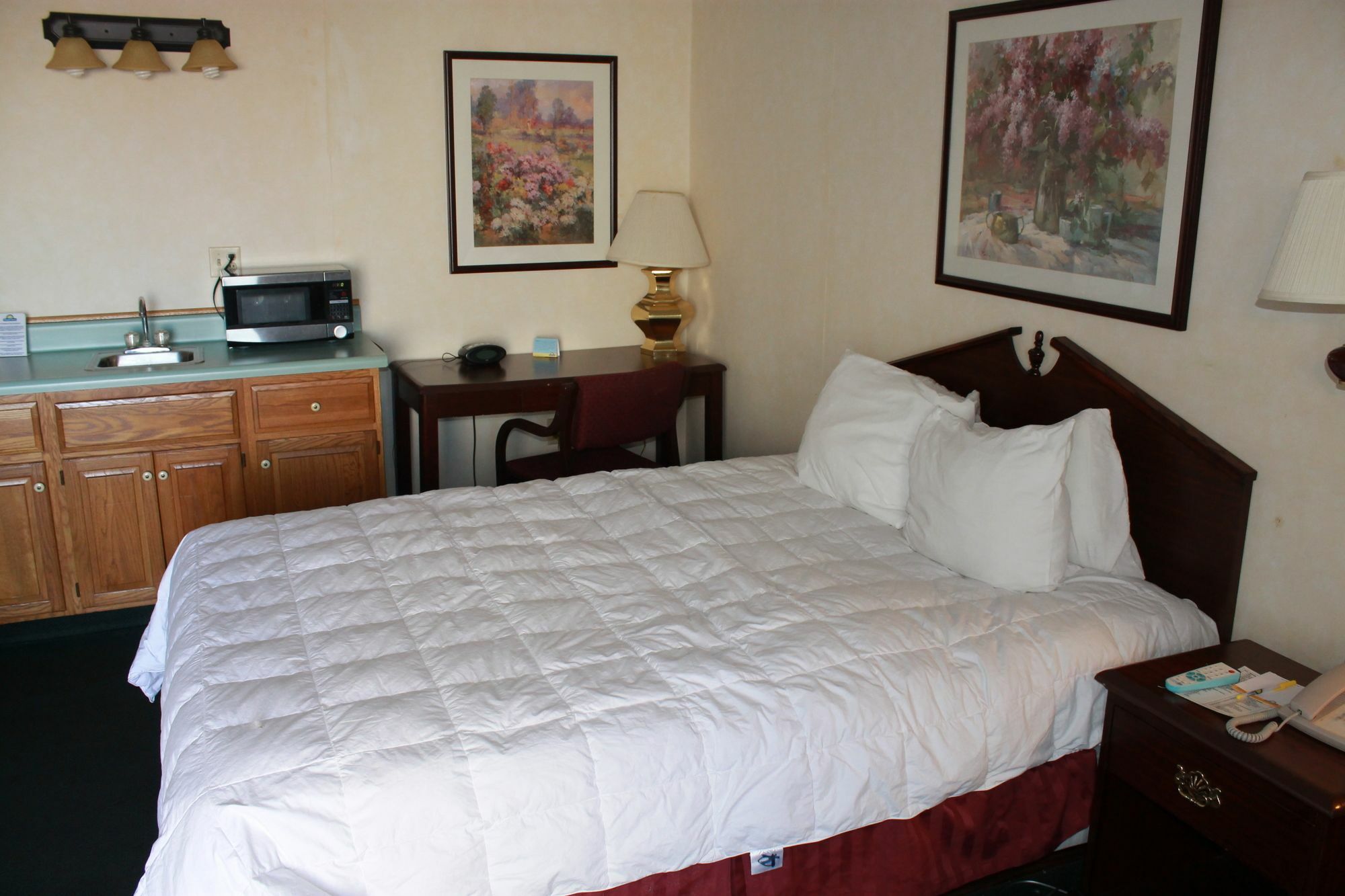 Days Inn By Wyndham Davenport Ia Luaran gambar
