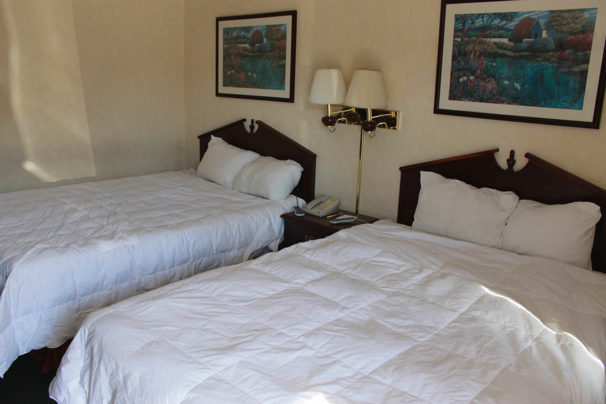 Days Inn By Wyndham Davenport Ia Luaran gambar